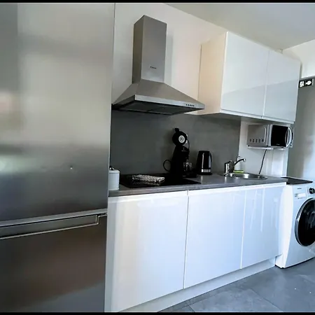 Sq - 2 - Proche Gare - Wi-fi Apartamento *