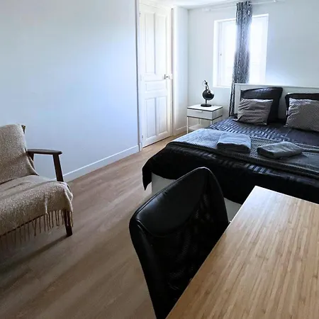 Sq - 2 - Proche Gare - Wi-fi